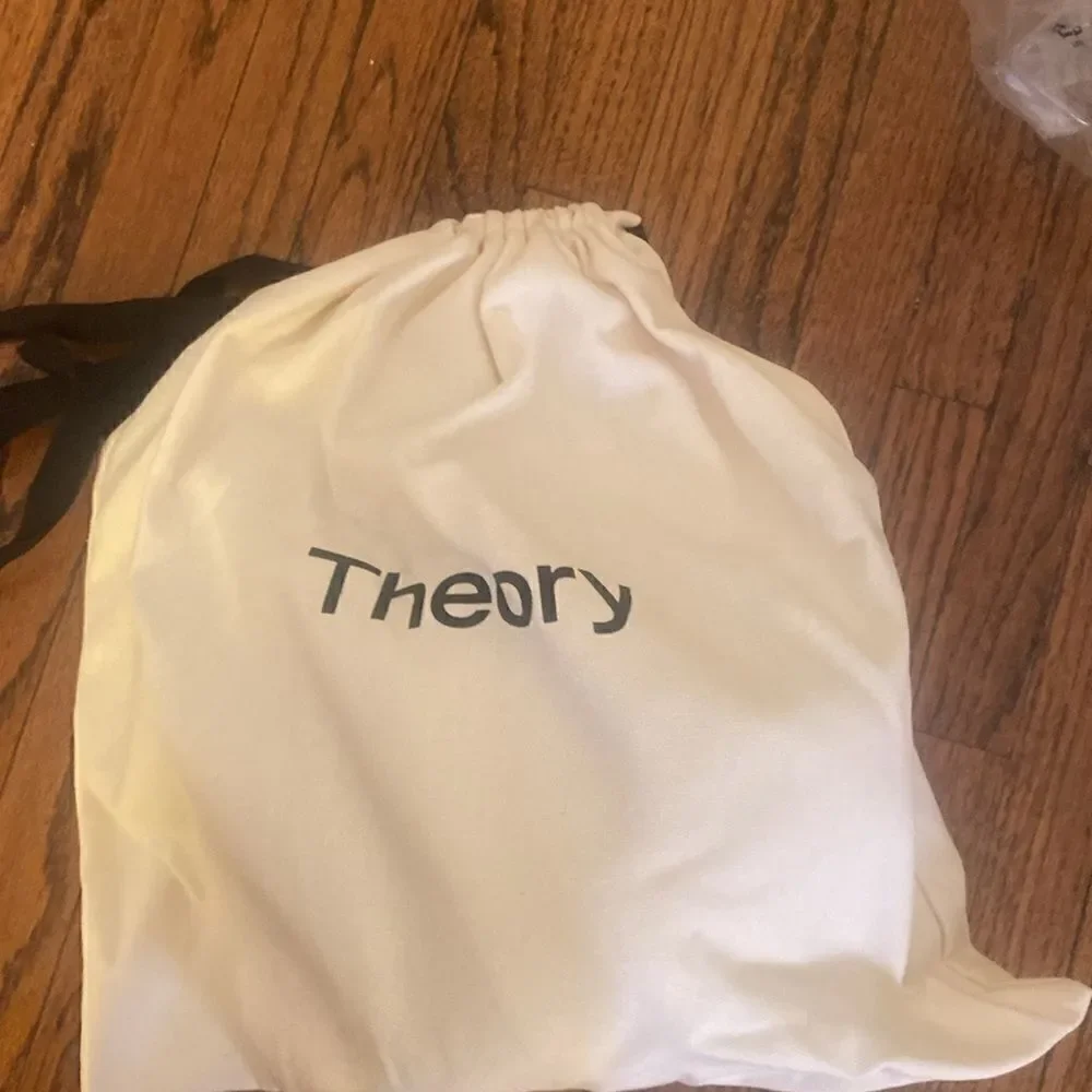 Theory small leather bucket bag NWT